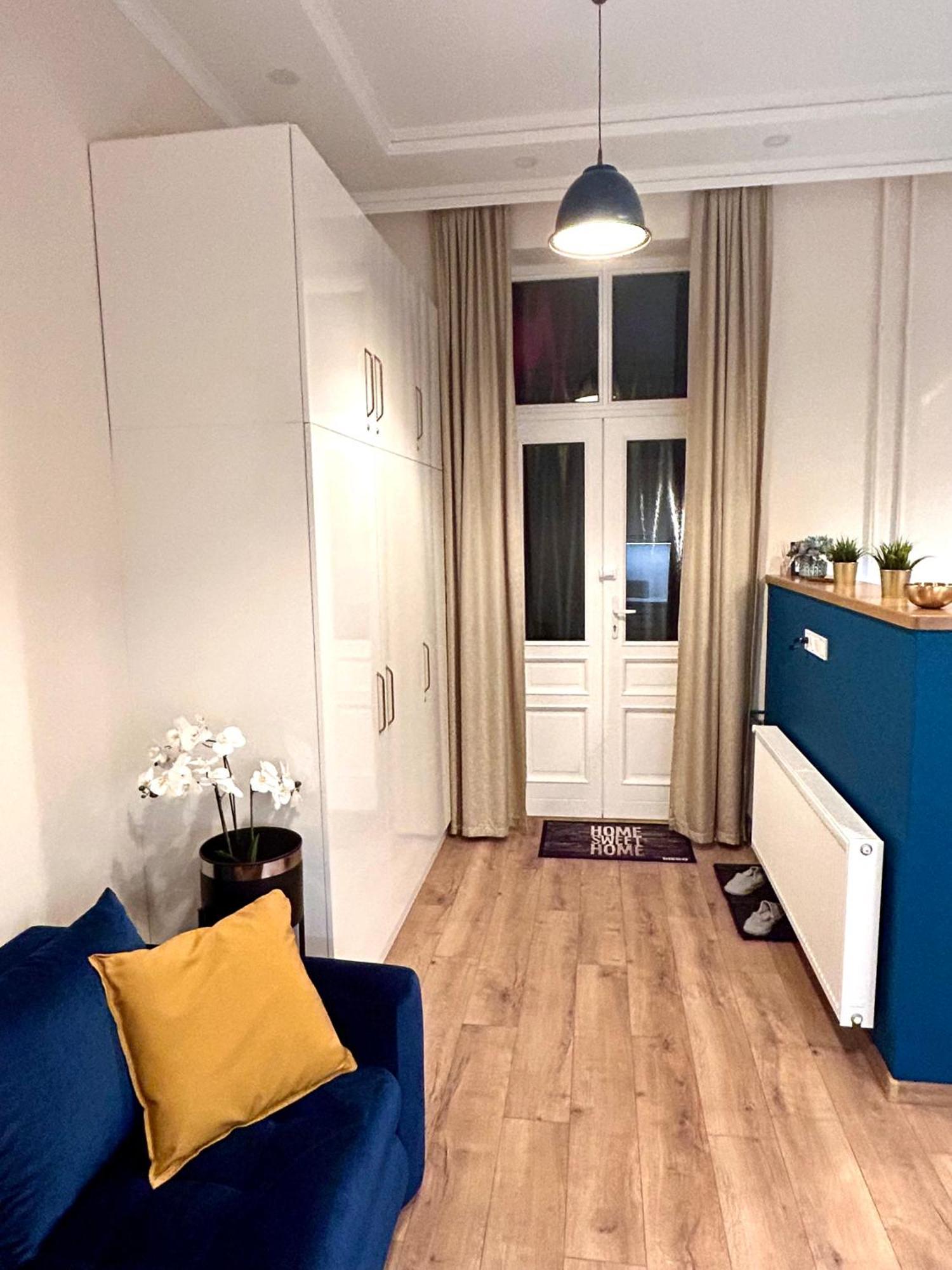 Apartment Turquoise